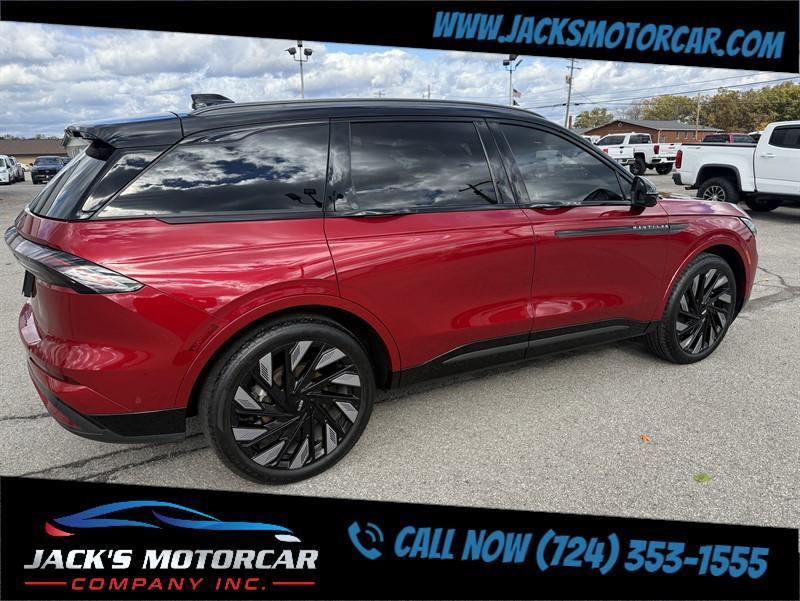 used 2024 Lincoln Nautilus car, priced at $60,900