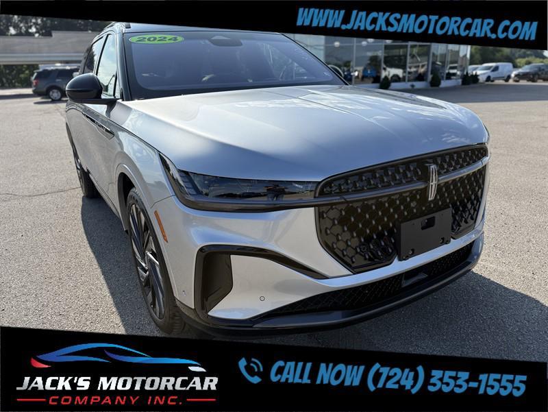 used 2024 Lincoln Nautilus car, priced at $59,500