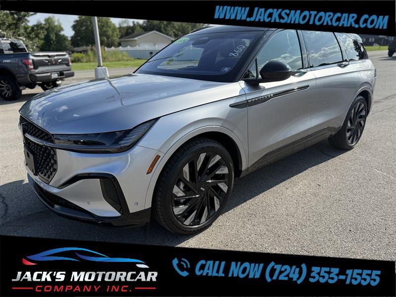 used 2024 Lincoln Nautilus car, priced at $59,500