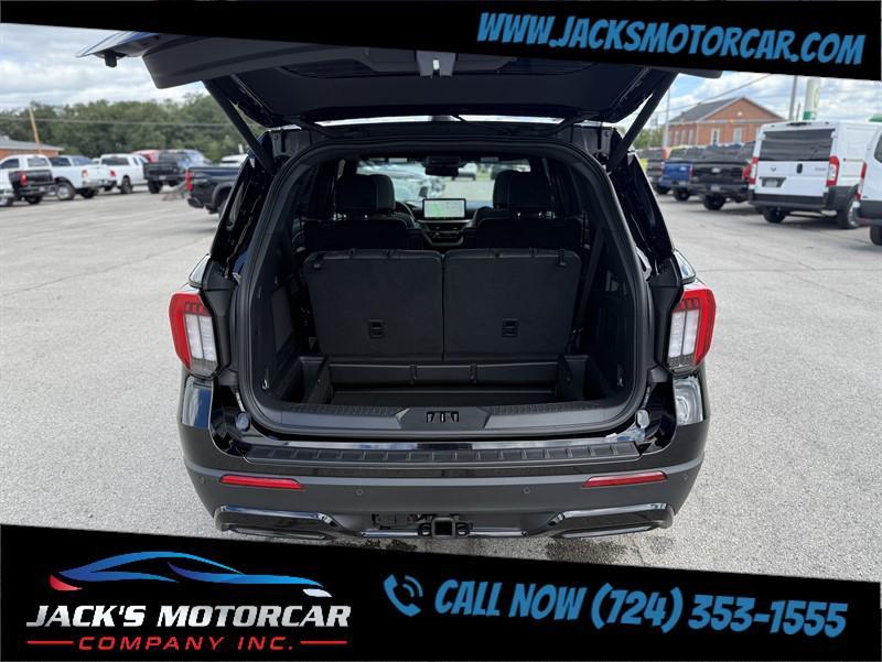 used 2025 Ford Explorer car, priced at $49,900