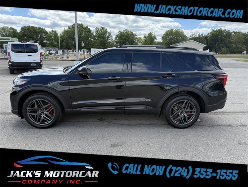 used 2025 Ford Explorer car, priced at $49,900