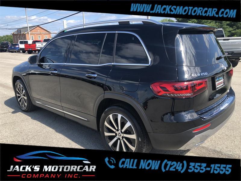 used 2022 Mercedes-Benz GLB 250 car, priced at $31,900