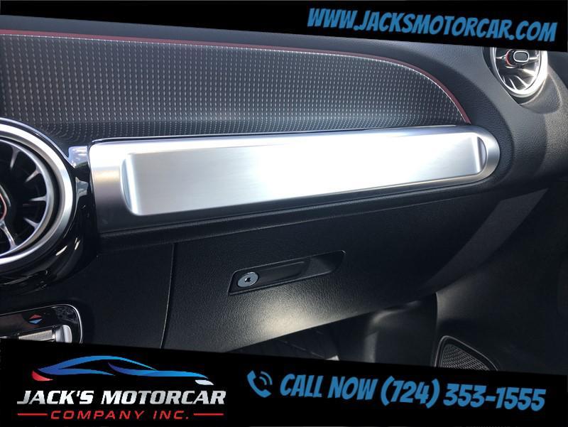 used 2022 Mercedes-Benz GLB 250 car, priced at $31,900