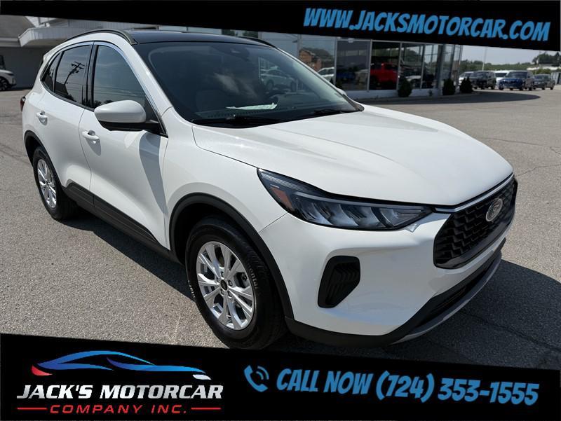 used 2023 Ford Escape car, priced at $28,900