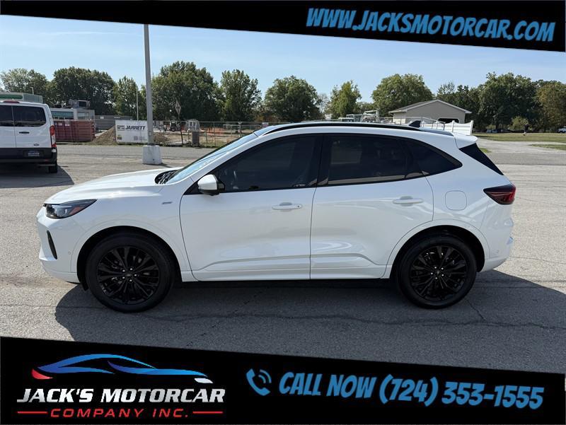 used 2024 Ford Escape car, priced at $36,900