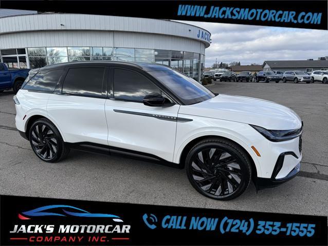 used 2024 Lincoln Nautilus car, priced at $59,900