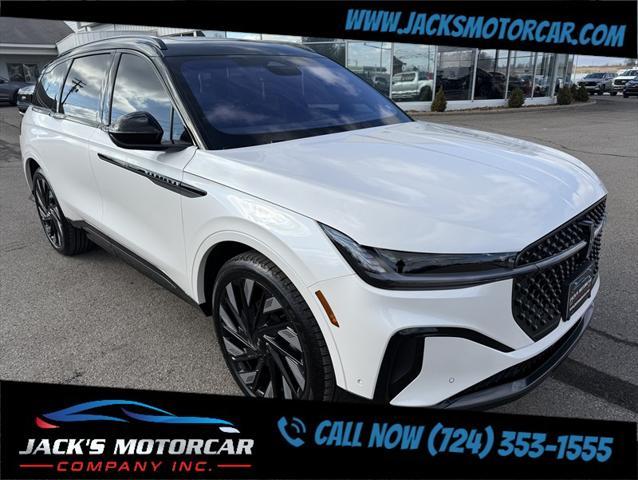 used 2024 Lincoln Nautilus car, priced at $59,900