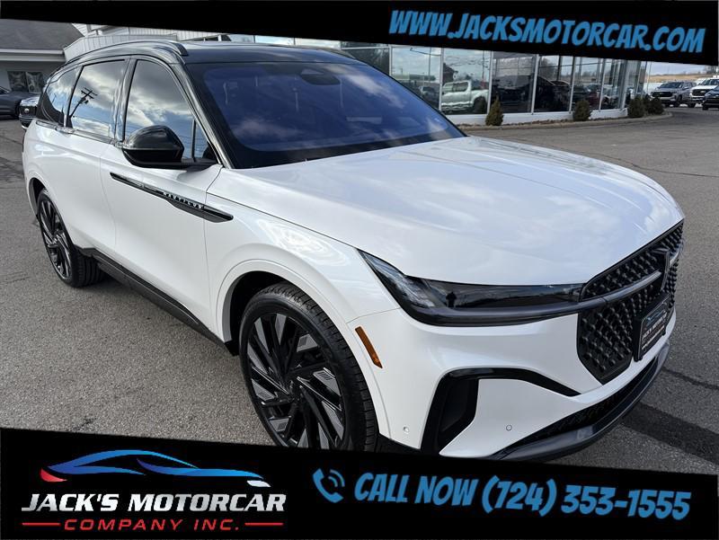 used 2024 Lincoln Nautilus car, priced at $59,500
