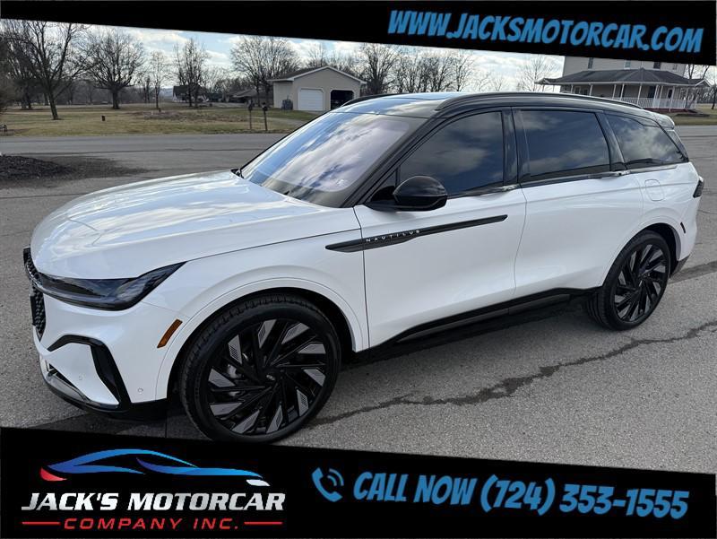 used 2024 Lincoln Nautilus car, priced at $59,500