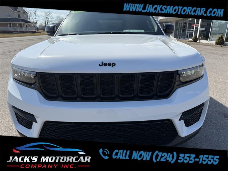 used 2023 Jeep Grand Cherokee car, priced at $36,900
