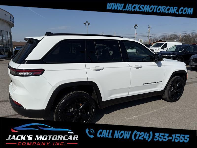 used 2023 Jeep Grand Cherokee car, priced at $36,900