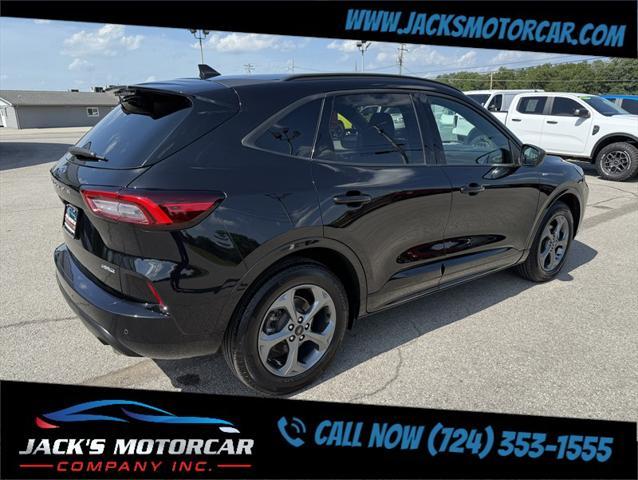 used 2023 Ford Escape car, priced at $30,900