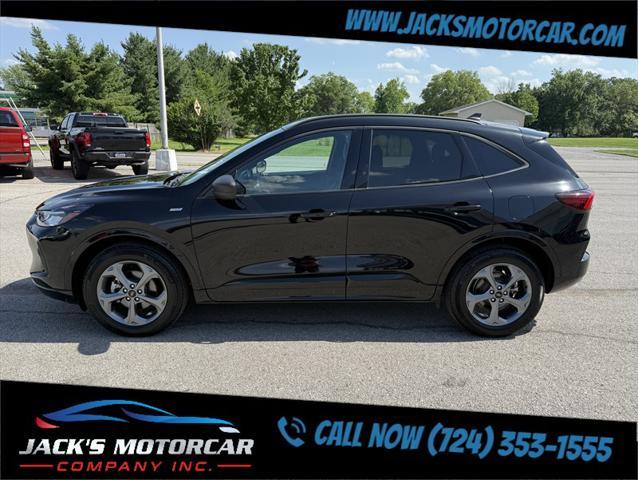 used 2023 Ford Escape car, priced at $30,900