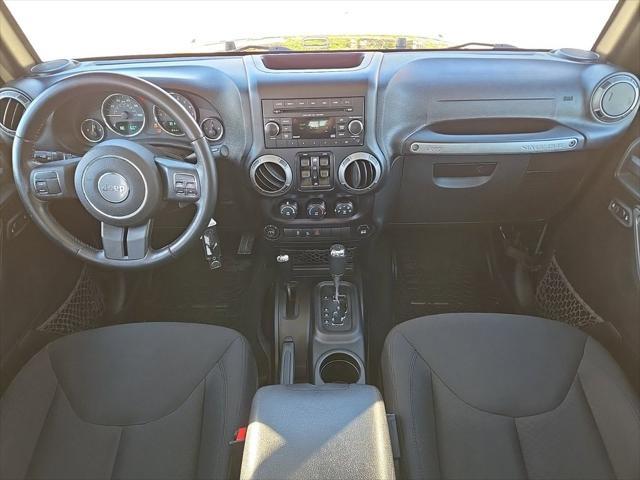 used 2015 Jeep Wrangler Unlimited car, priced at $18,500