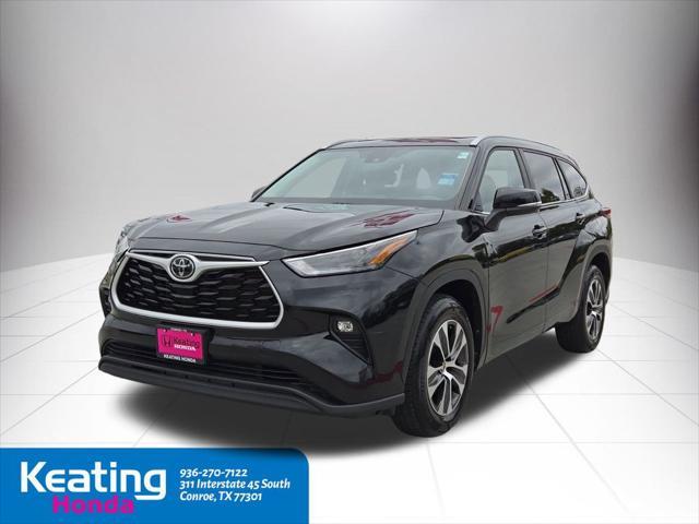 used 2023 Toyota Highlander car, priced at $34,797