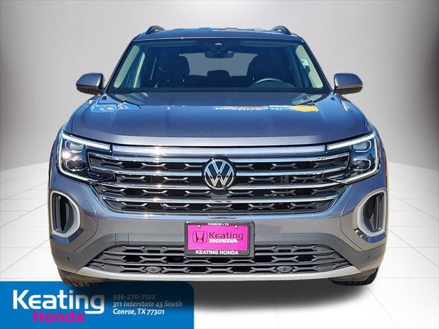 used 2024 Volkswagen Atlas car, priced at $32,499