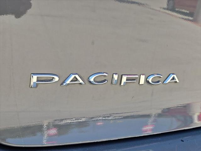 used 2022 Chrysler Pacifica Hybrid car, priced at $21,998