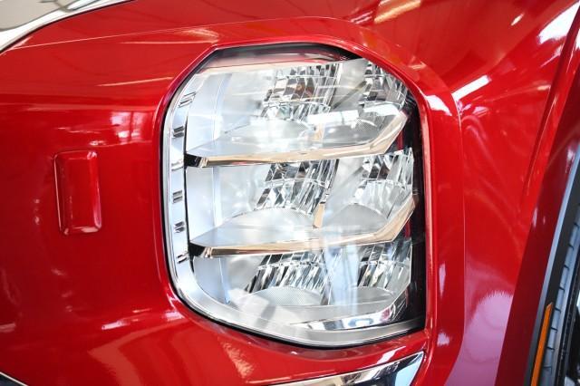 new 2025 Mitsubishi Outlander car, priced at $35,995