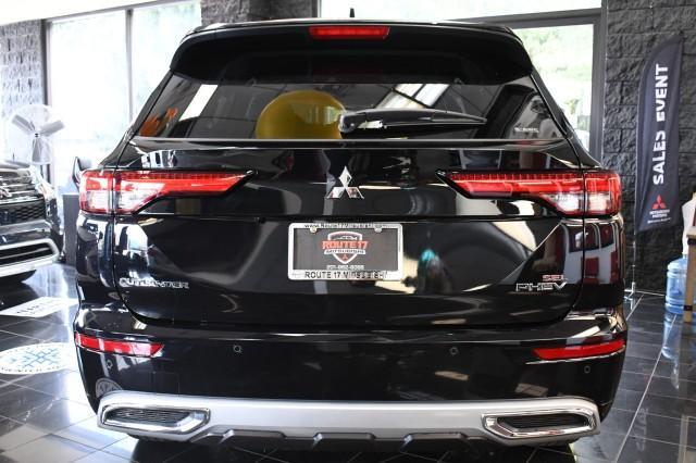 new 2025 Mitsubishi Outlander PHEV car, priced at $49,535