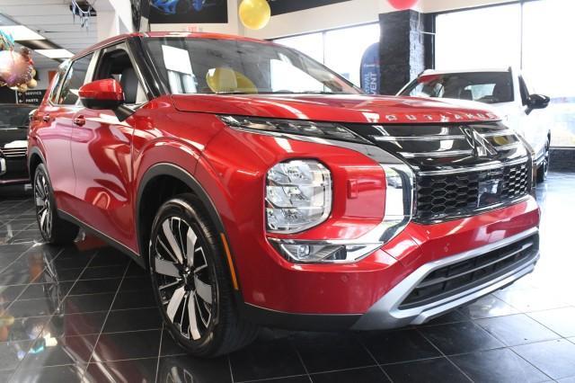 used 2025 Mitsubishi Outlander car, priced at $29,995