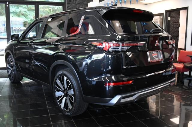 new 2025 Mitsubishi Outlander car, priced at $31,995
