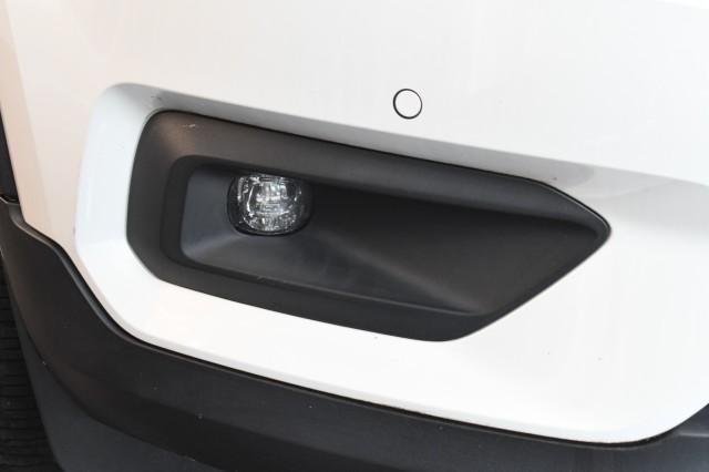 used 2021 Volvo XC40 car, priced at $26,995
