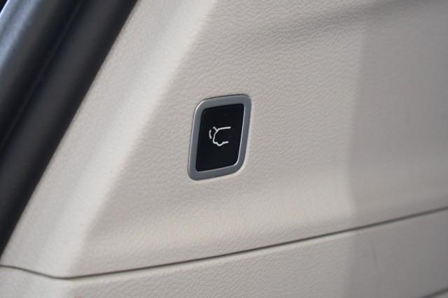 used 2023 Chrysler Pacifica car, priced at $27,995