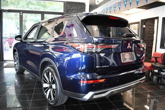 new 2025 Mitsubishi Outlander car, priced at $38,030