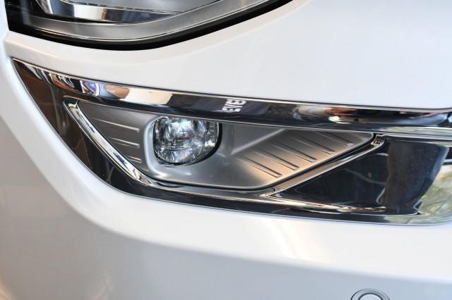 new 2025 Mitsubishi Outlander PHEV car, priced at $48,985