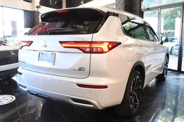 new 2025 Mitsubishi Outlander PHEV car, priced at $48,985