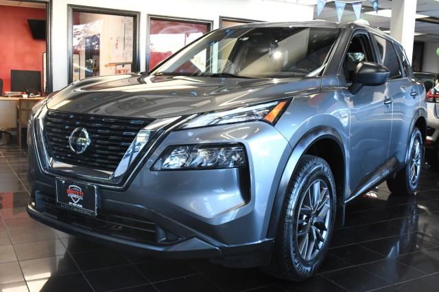 used 2021 Nissan Rogue car, priced at $15,624