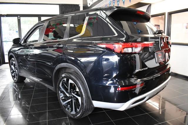 used 2022 Mitsubishi Outlander car, priced at $20,550