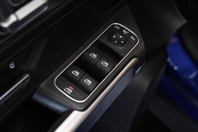 used 2021 Mercedes-Benz GLB 250 car, priced at $29,995