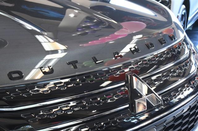 new 2025 Mitsubishi Outlander PHEV car, priced at $48,650