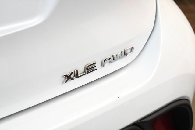 used 2022 Toyota Highlander car, priced at $35,595