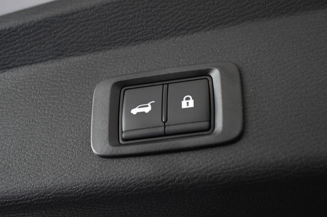 new 2025 Mitsubishi Outlander car, priced at $31,995