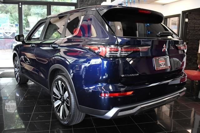 new 2025 Mitsubishi Outlander car, priced at $31,995