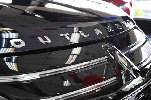 new 2025 Mitsubishi Outlander car, priced at $31,995
