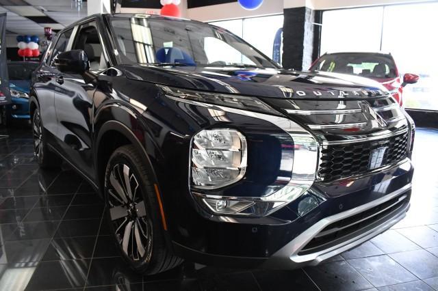 new 2025 Mitsubishi Outlander car, priced at $31,995