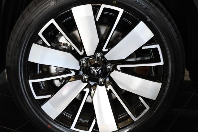 new 2025 Mitsubishi Outlander car, priced at $43,155