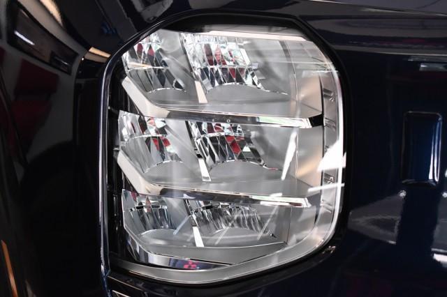 new 2025 Mitsubishi Outlander car, priced at $43,155
