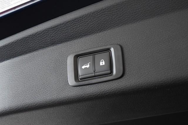 new 2025 Mitsubishi Outlander car, priced at $43,155