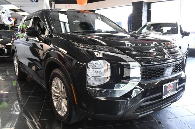used 2022 Mitsubishi Outlander car, priced at $19,795
