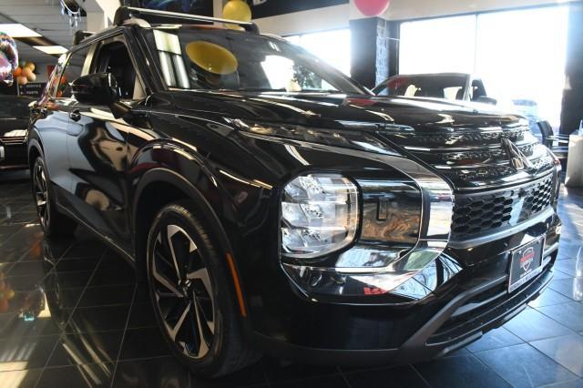 used 2022 Mitsubishi Outlander car, priced at $19,995