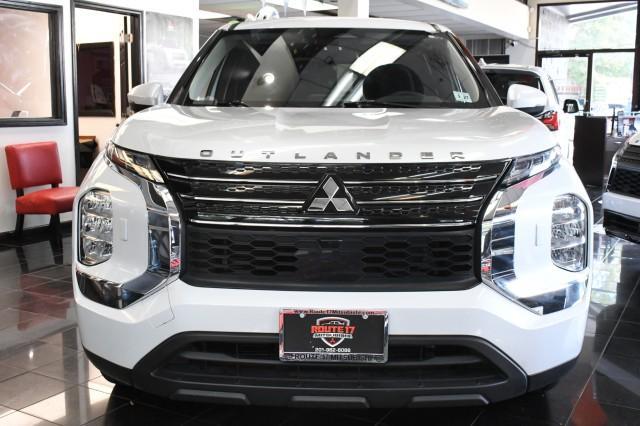 used 2022 Mitsubishi Outlander car, priced at $18,995