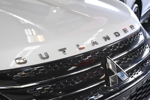 used 2022 Mitsubishi Outlander car, priced at $18,995