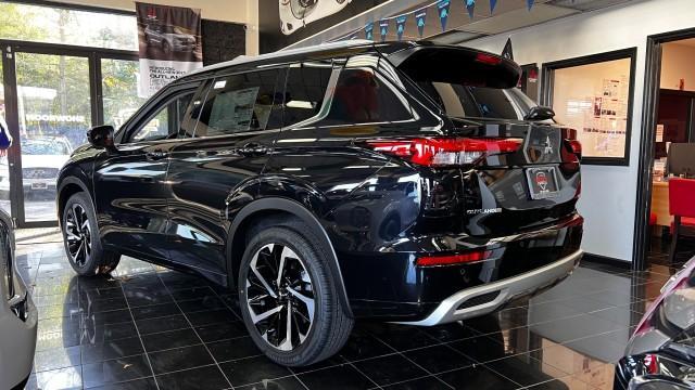 new 2024 Mitsubishi Outlander car, priced at $39,310