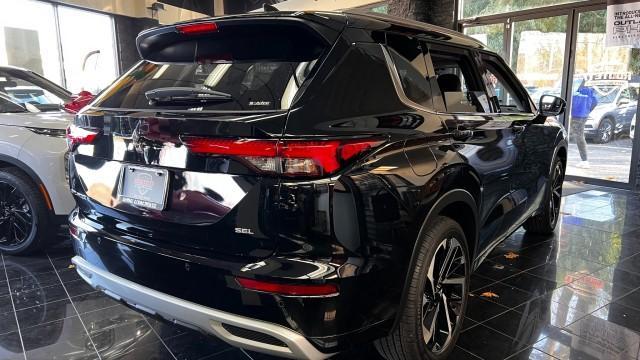 new 2024 Mitsubishi Outlander car, priced at $39,310