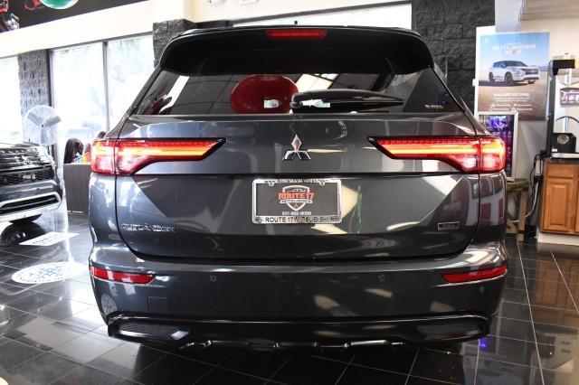 used 2024 Mitsubishi Outlander car, priced at $29,995