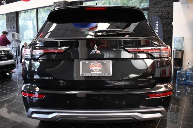 new 2025 Mitsubishi Outlander car, priced at $31,995